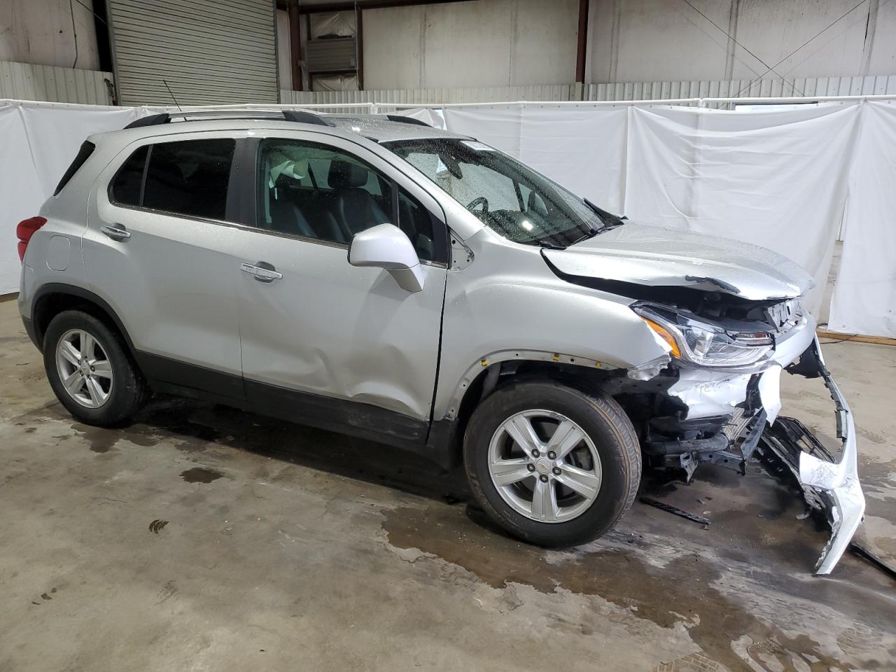 2018 Chevrolet Trax - Image 4