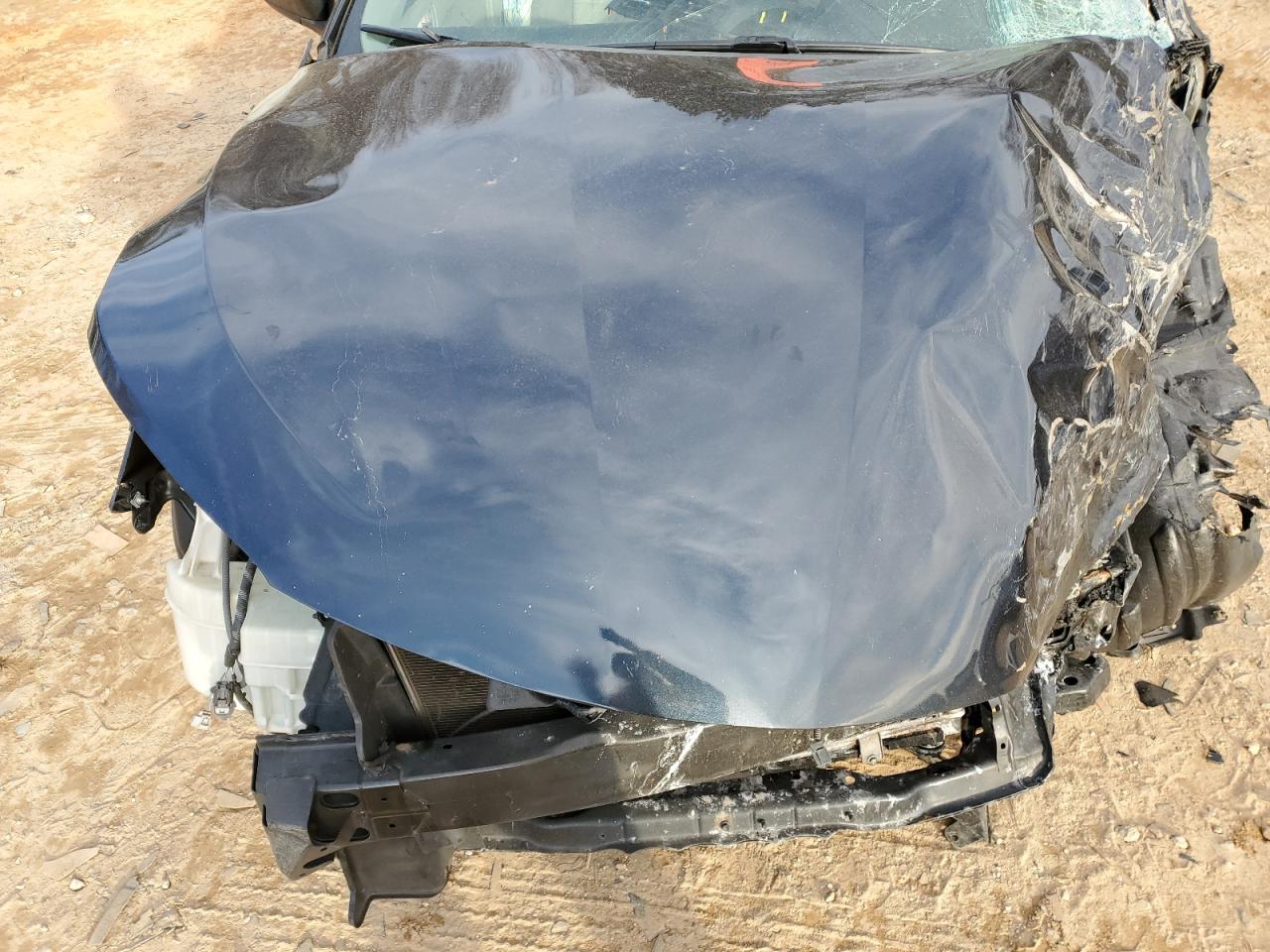 2016 Toyota Camry - Image 12