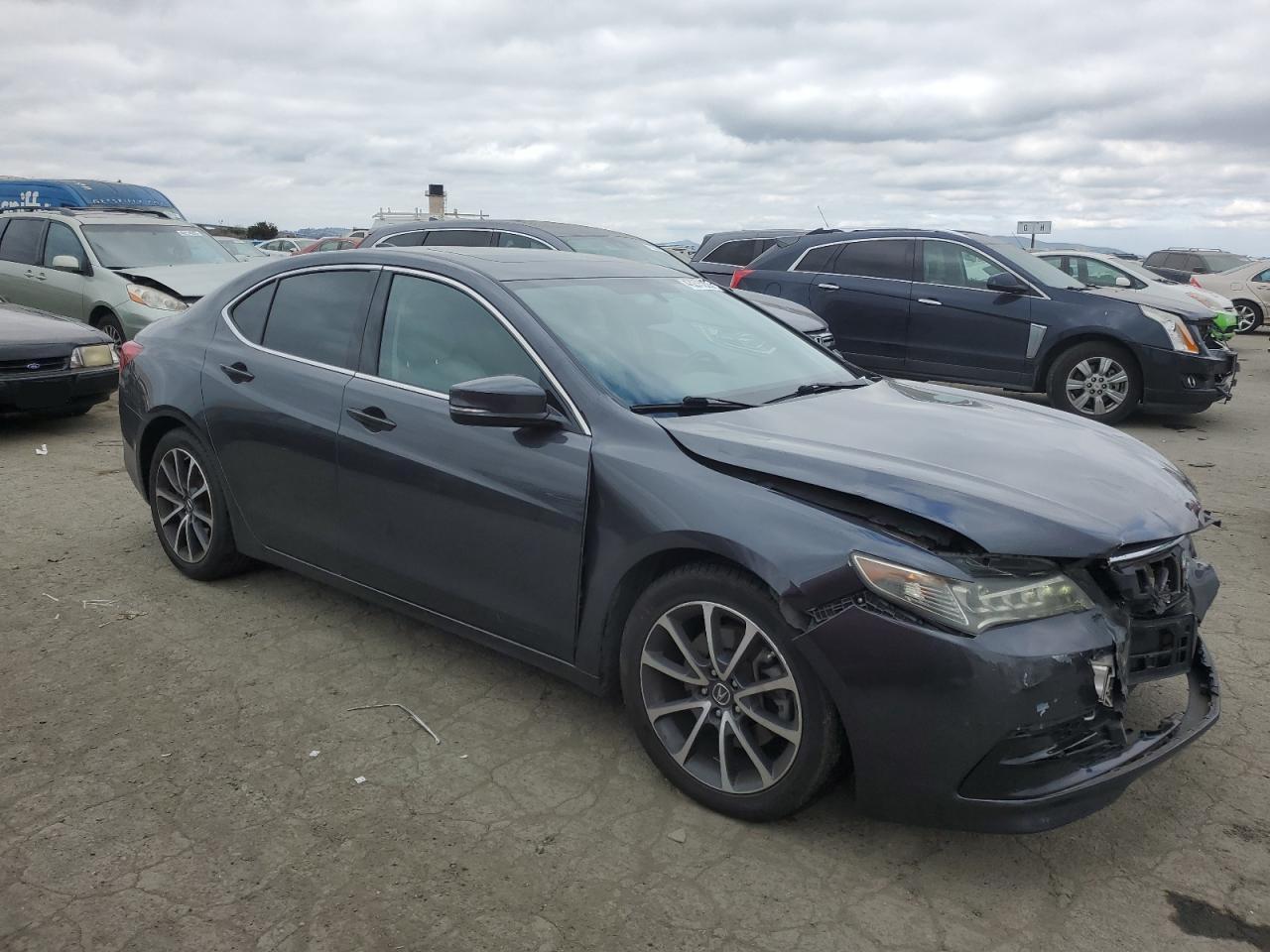2015 Acura TLX - Image 4