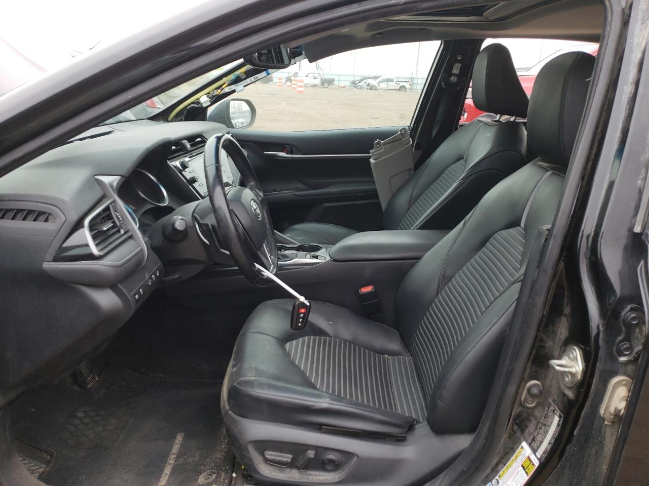 2020 Toyota Camry Se VIN: 4T1J11BK2LU004212 Lot: 42670645