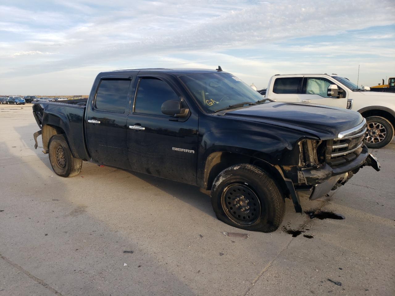 2012 GMC Sierra - Image 4