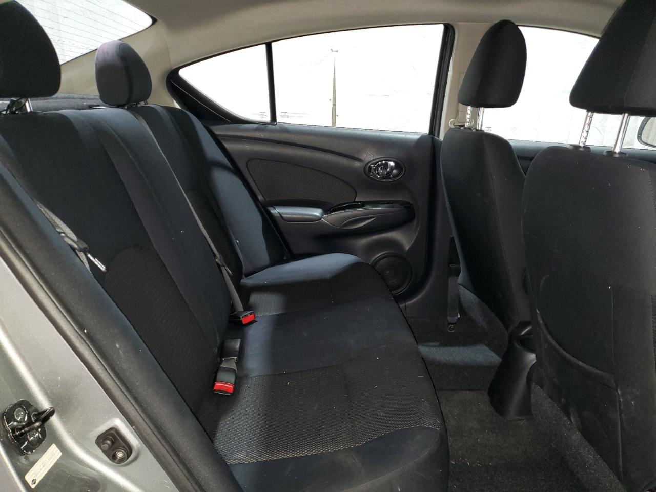 2013 Nissan Versa - Image 10