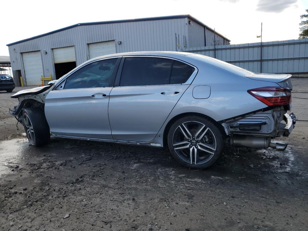2016 Honda Accord - Image 2