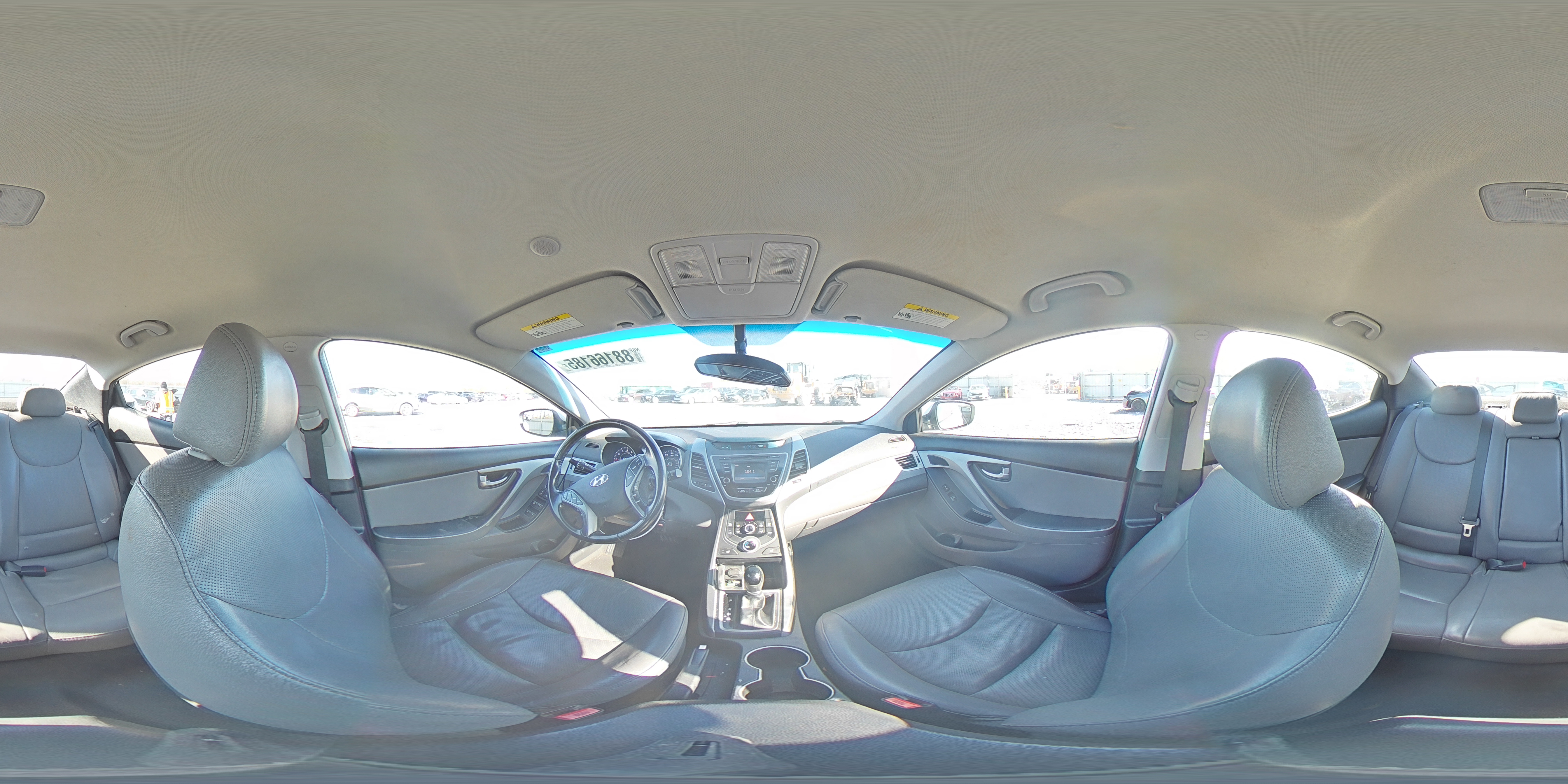2014 Hyundai Elantra - Image 13