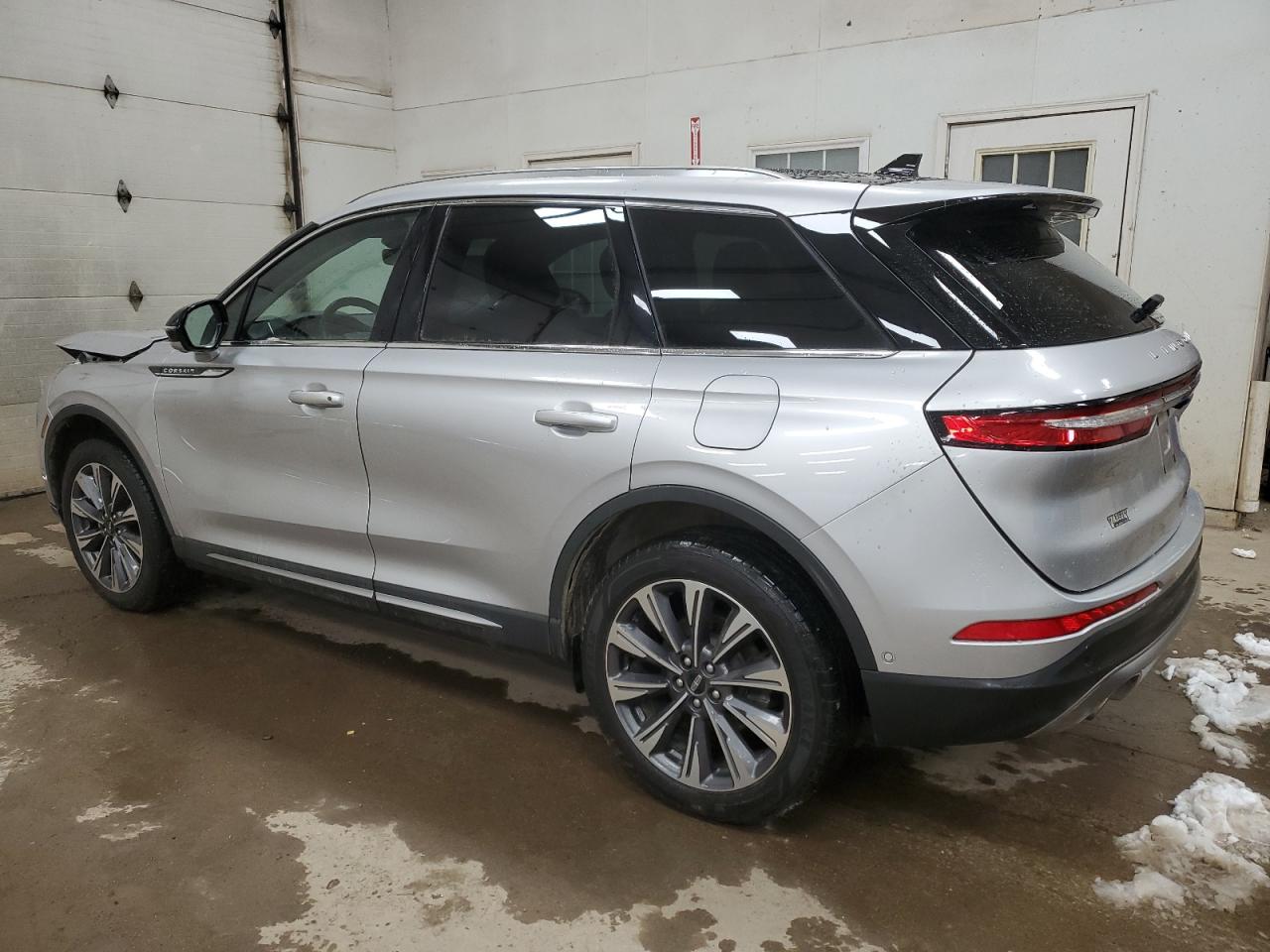 2020 Lincoln Corsair - Image 2