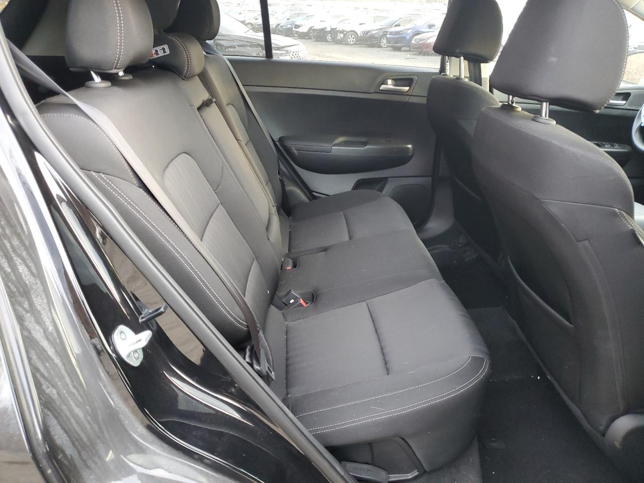 2020 Kia Sportage - Image 11