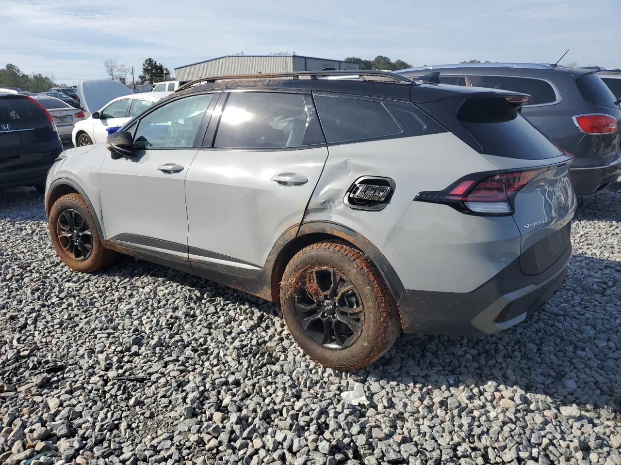 2023 Kia Sportage - Image 2