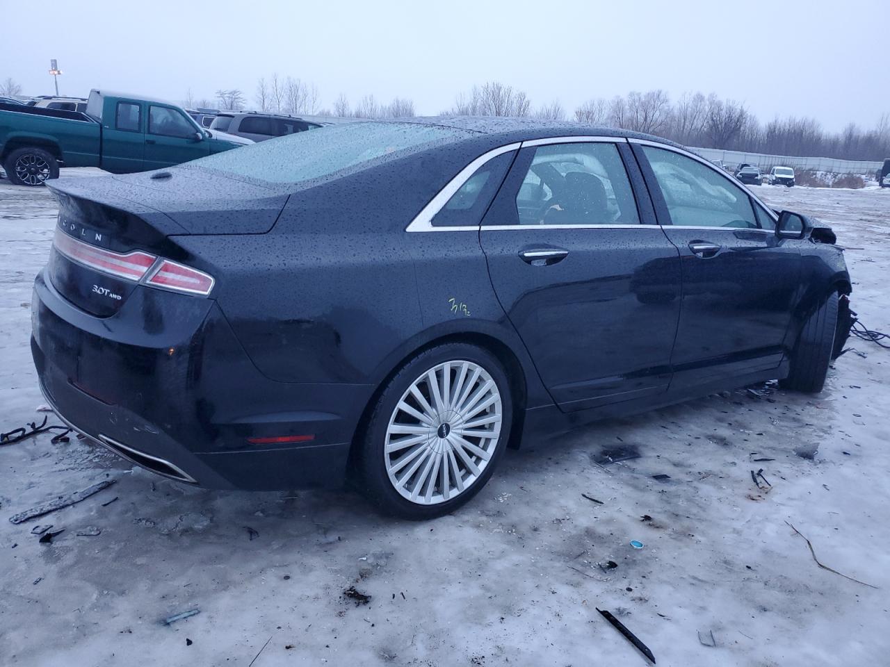 2017 Lincoln MKZ - Image 3