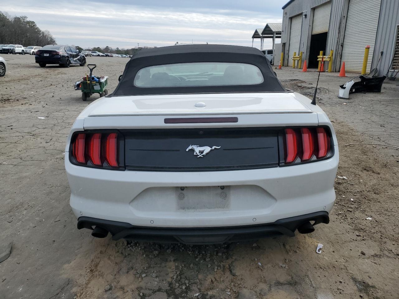 2018 Ford Mustang - Image 6
