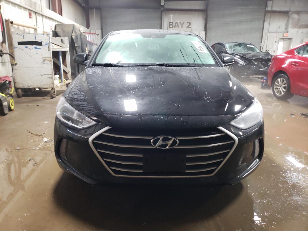 2018 Hyundai Elantra - Image 5