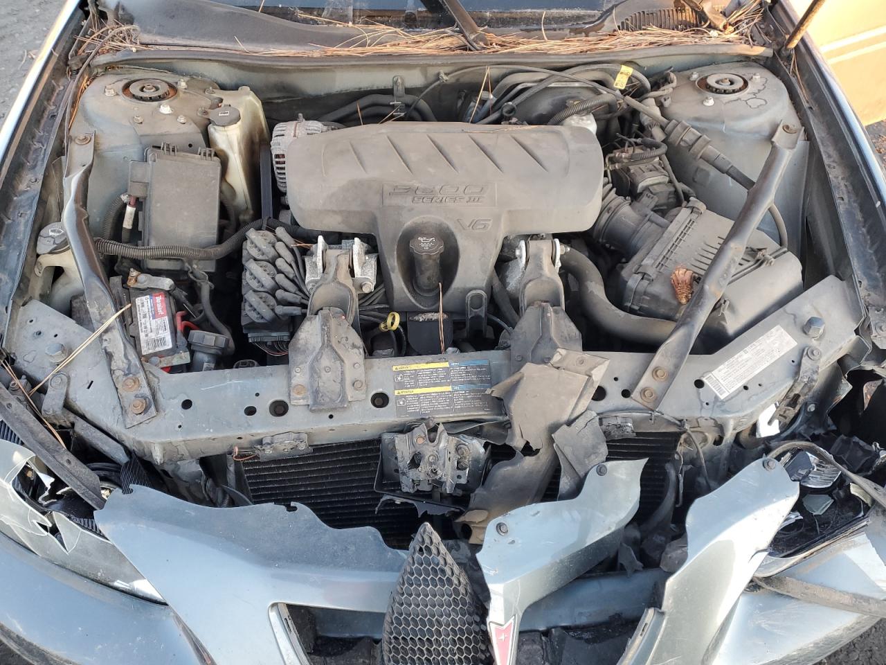 2006 Pontiac Grand Prix - Image 11