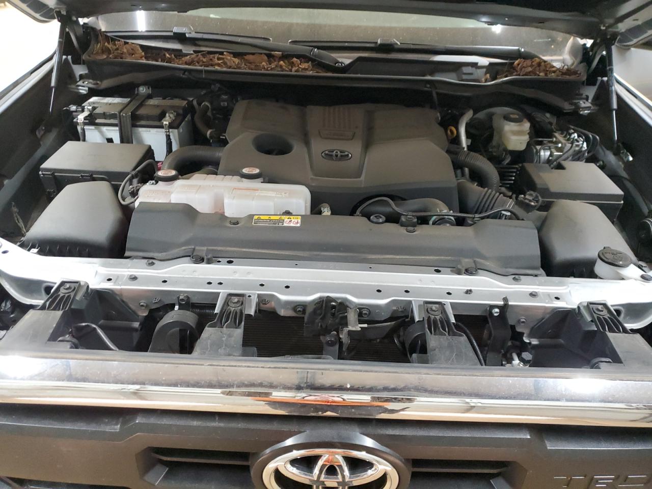 2022 Toyota Tundra - Image 11