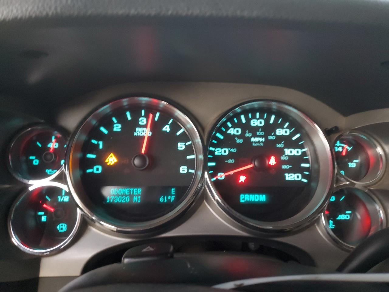 2011 Chevrolet Silverado - Image 9