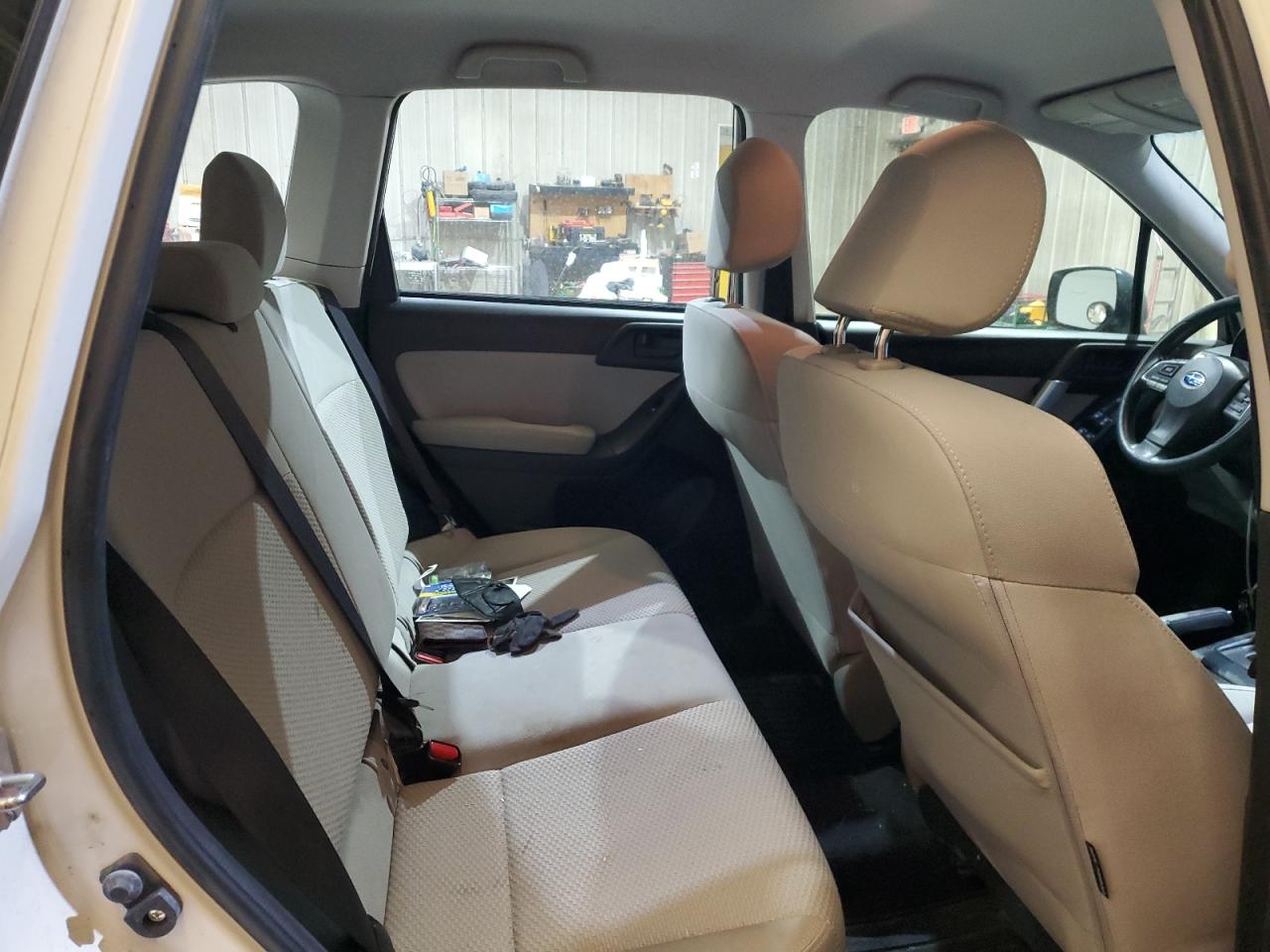 2016 Subaru Forester - Image 11