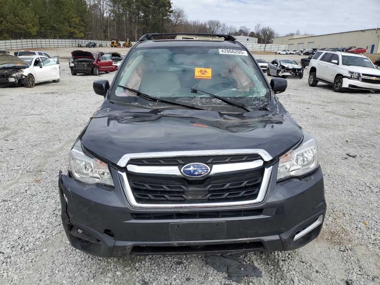 2017 Subaru Forester - Image 5