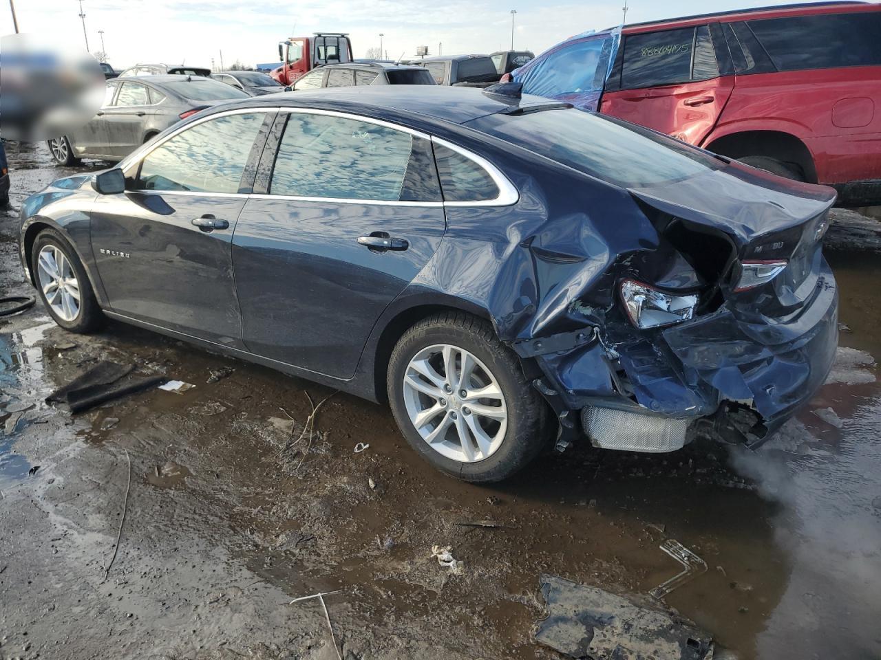 2016 Chevrolet Malibu - Image 2