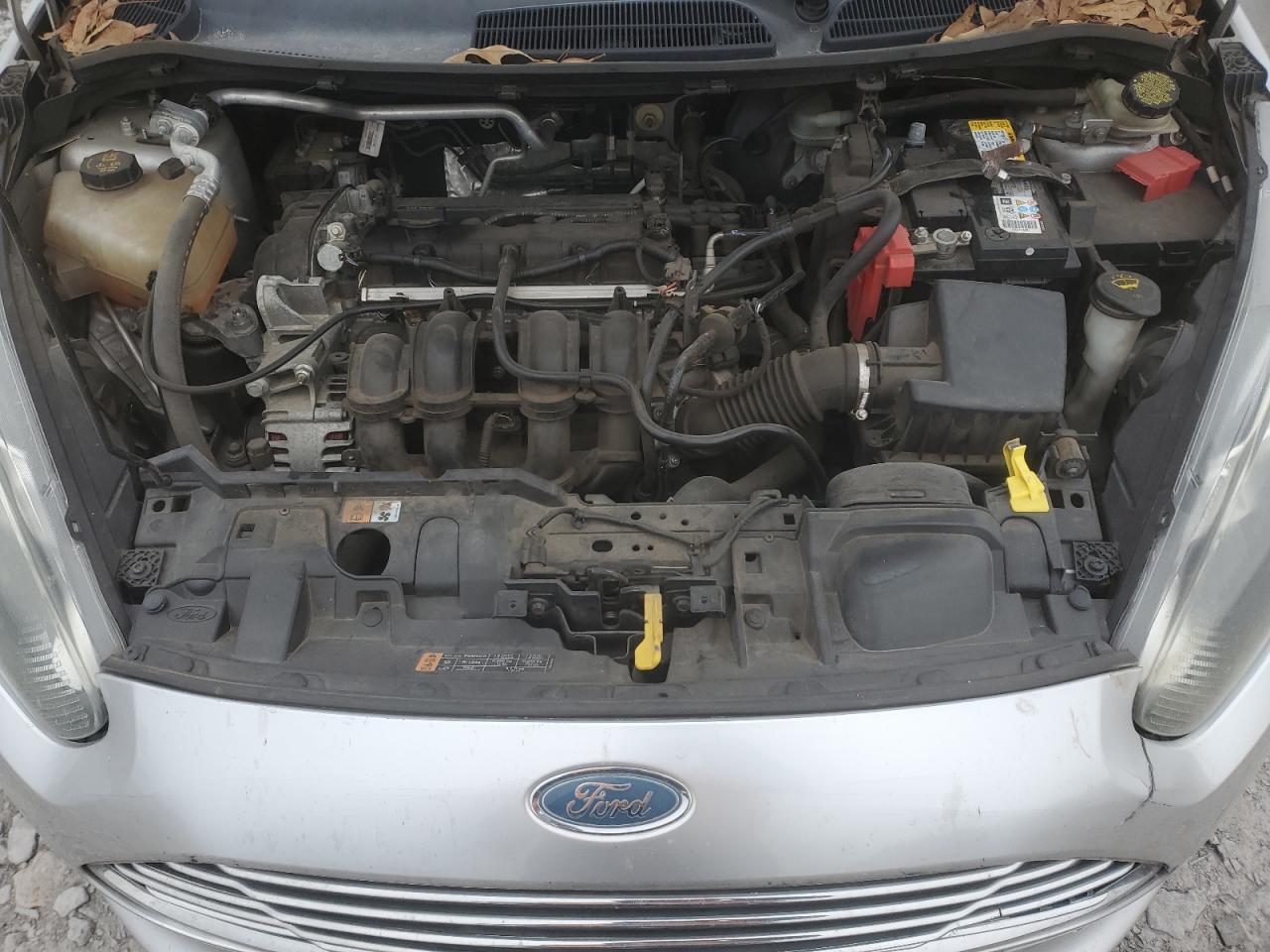 2014 Ford Fiesta - Image 12