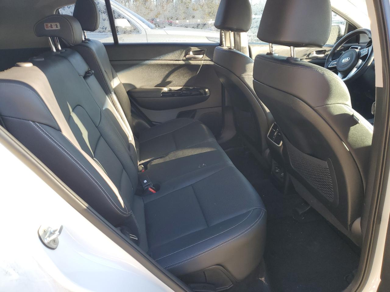 2020 Kia Sportage - Image 11