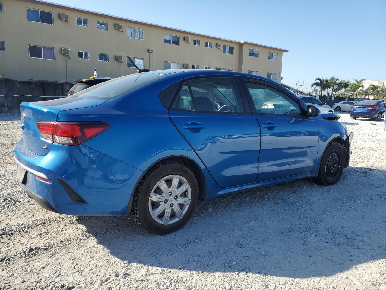 2021 Kia Rio - Image 3