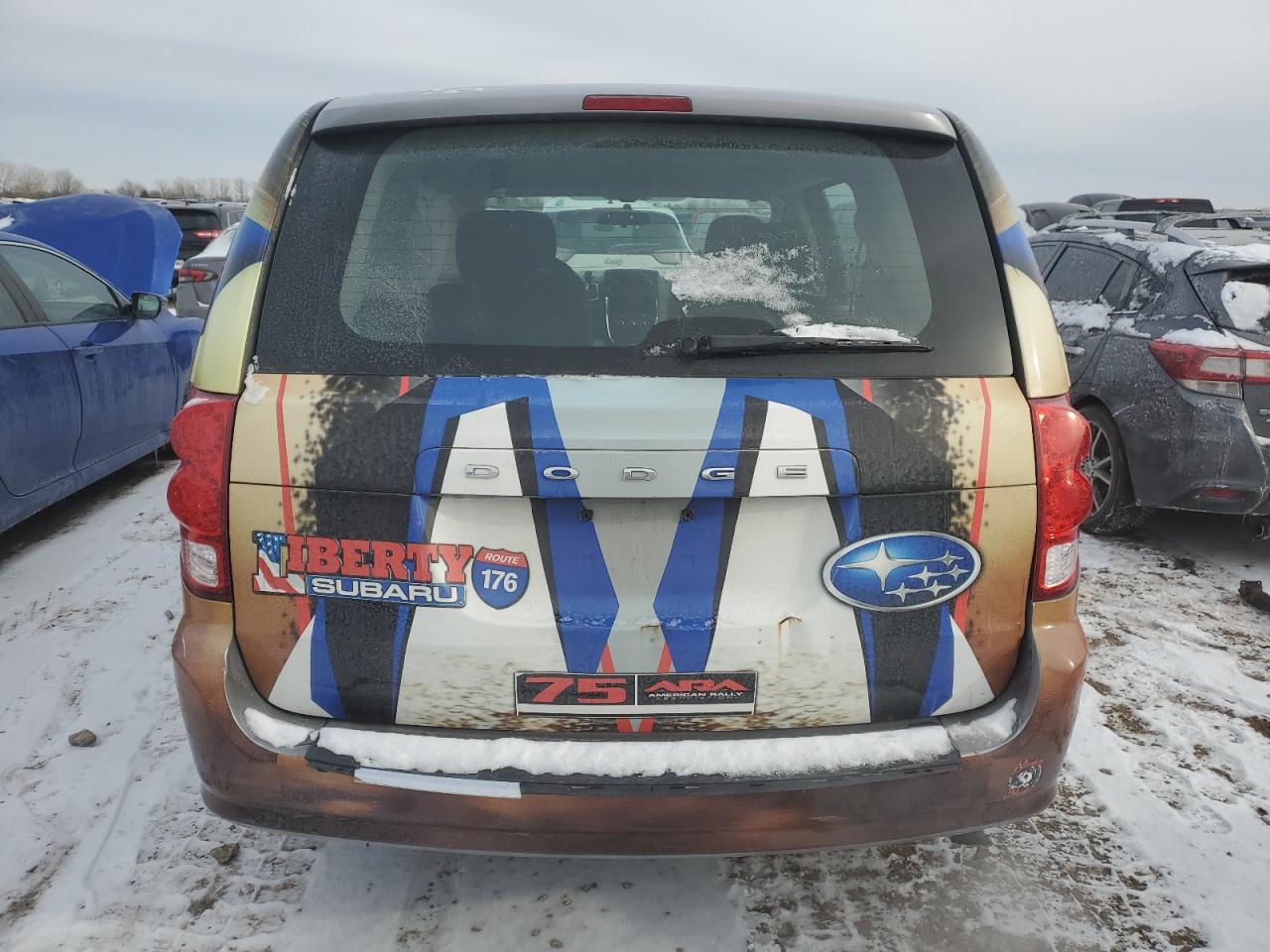 2016 Dodge Caravan - Image 6