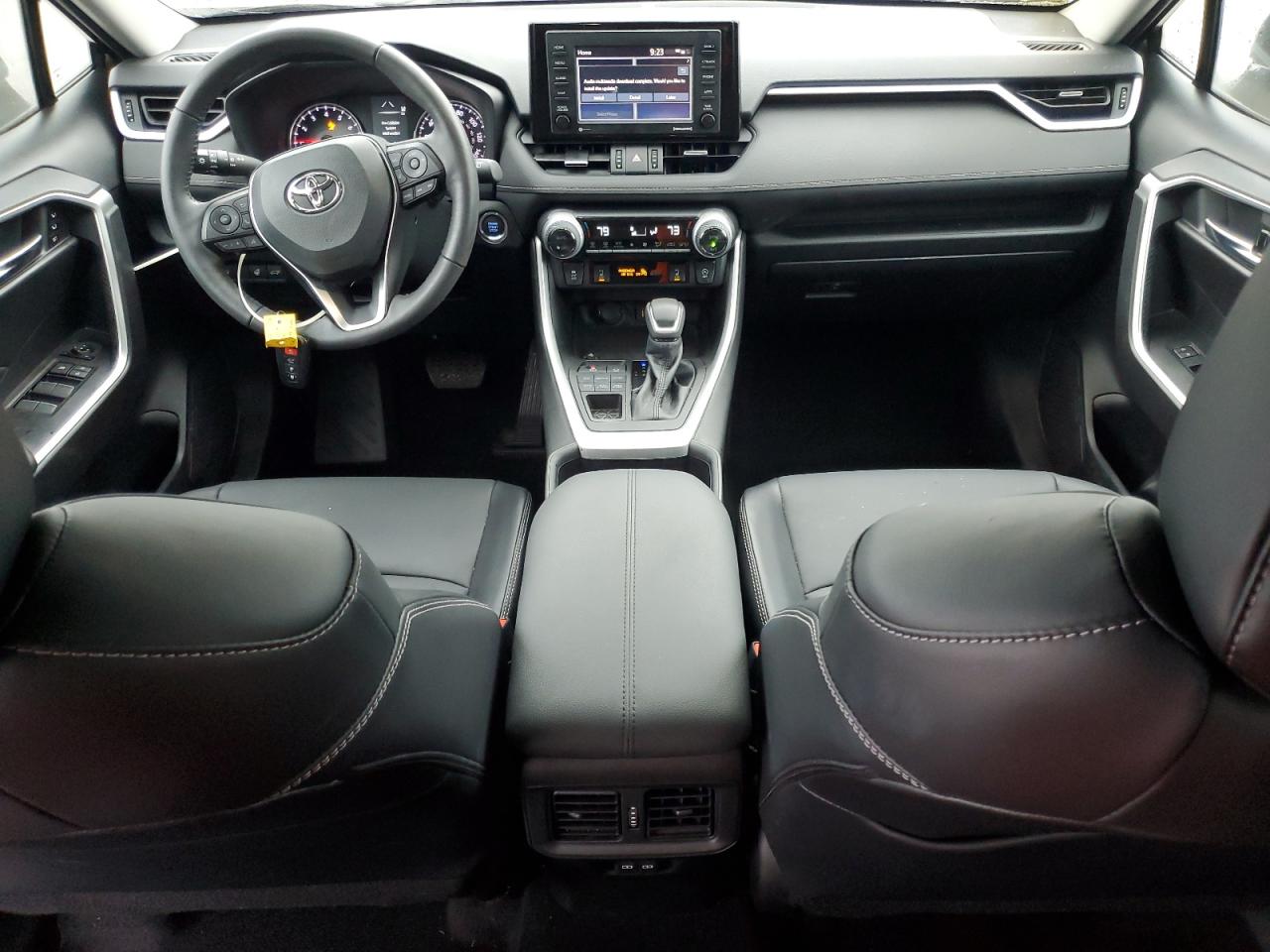 2022 Toyota RAV 4 - Image 8