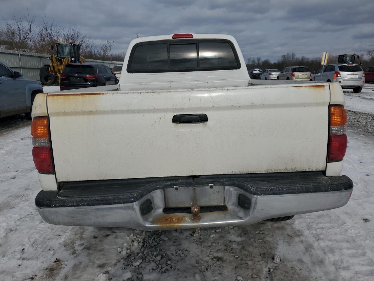 2004 Toyota Tacoma - Image 6