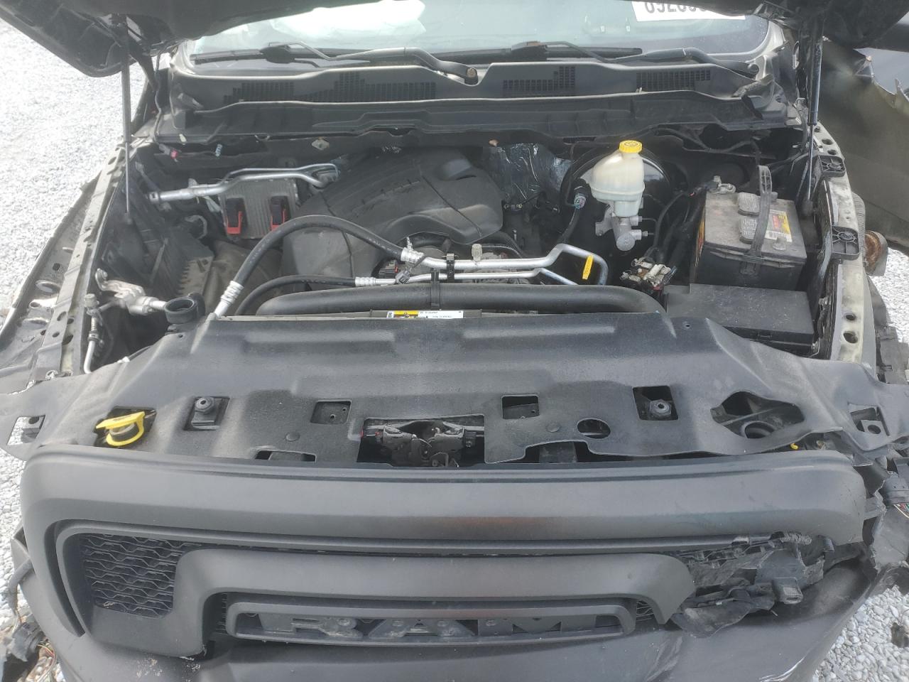2016 RAM 1500 - Image 11