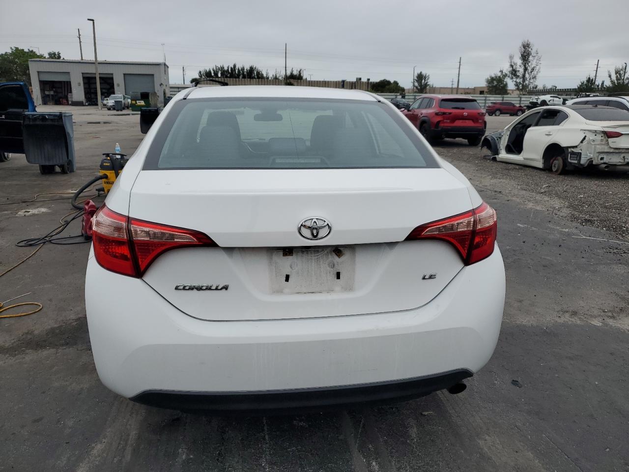 2018 Toyota Corolla - Image 6