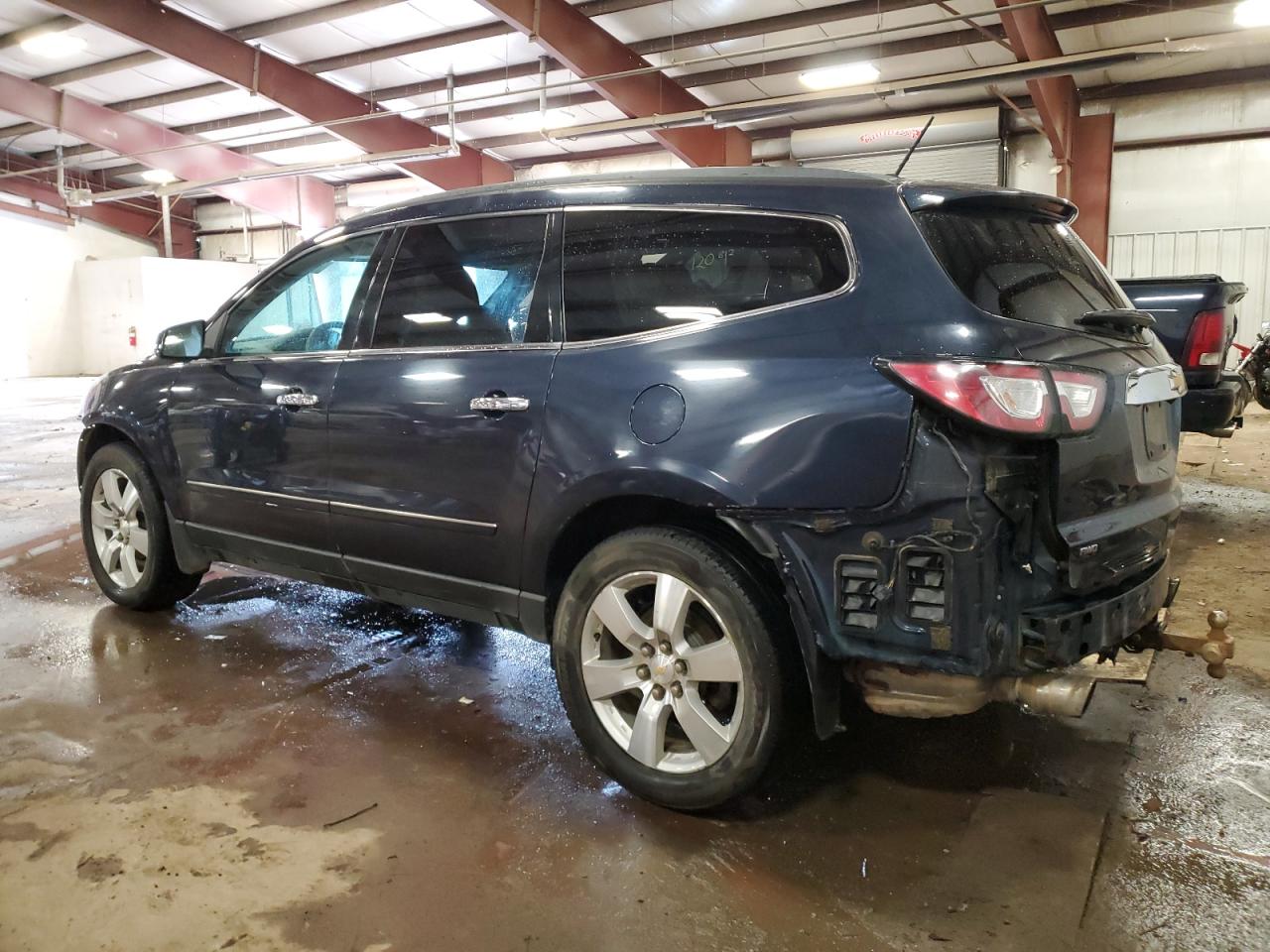 2015 Chevrolet Traverse - Image 2