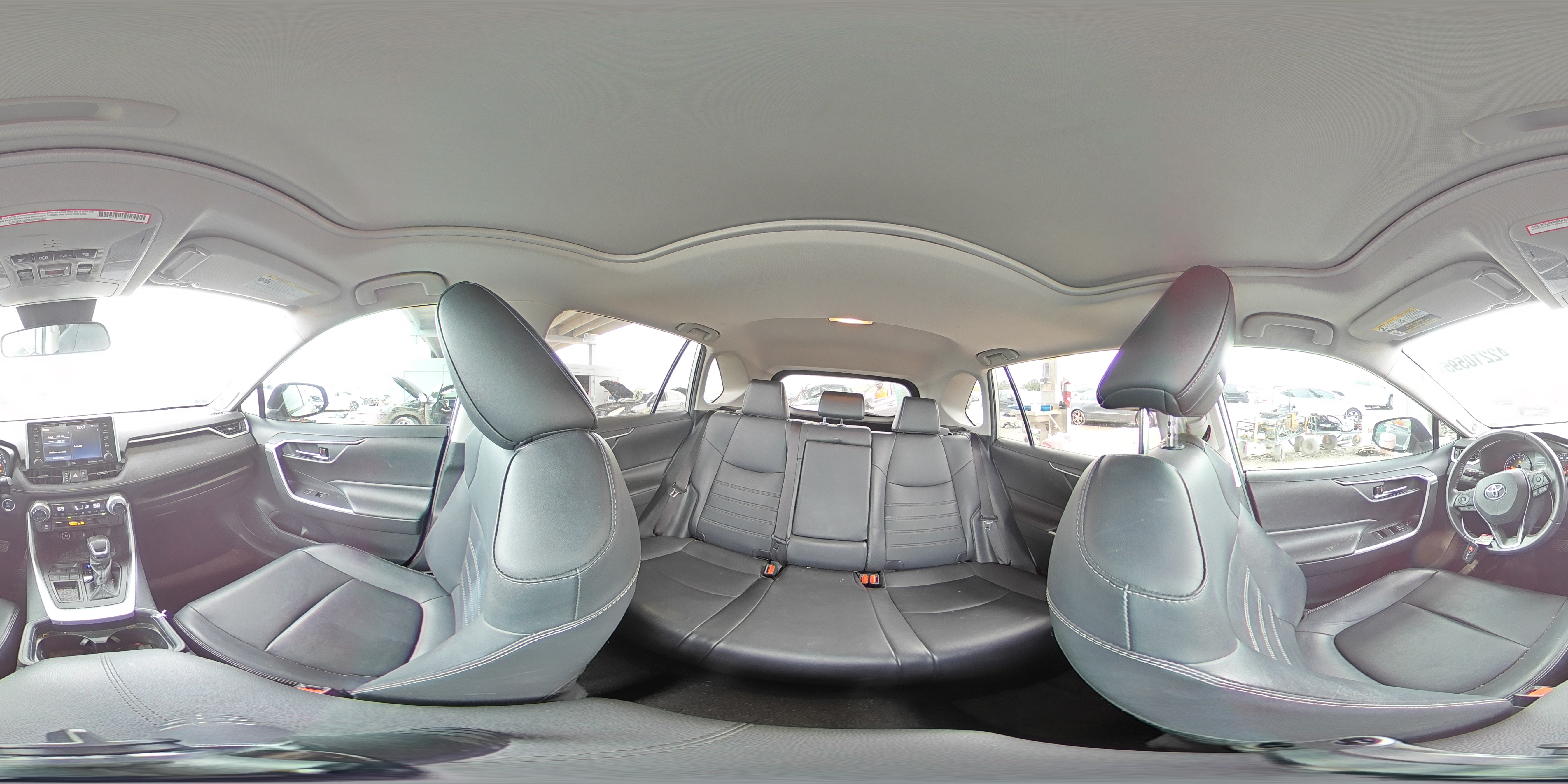 2019 Toyota RAV 4 - Image 15