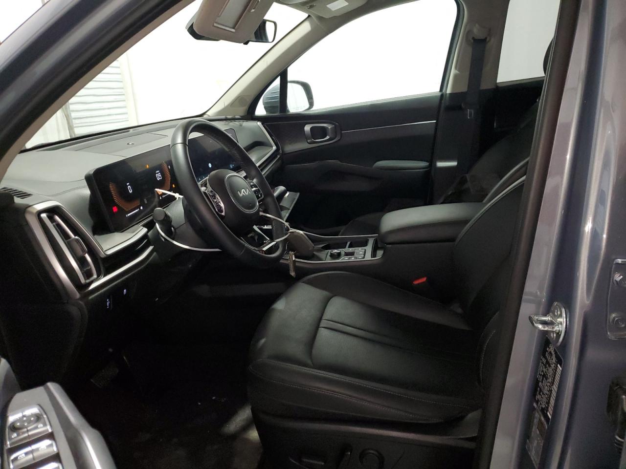 2024 Kia Sorento - Image 7