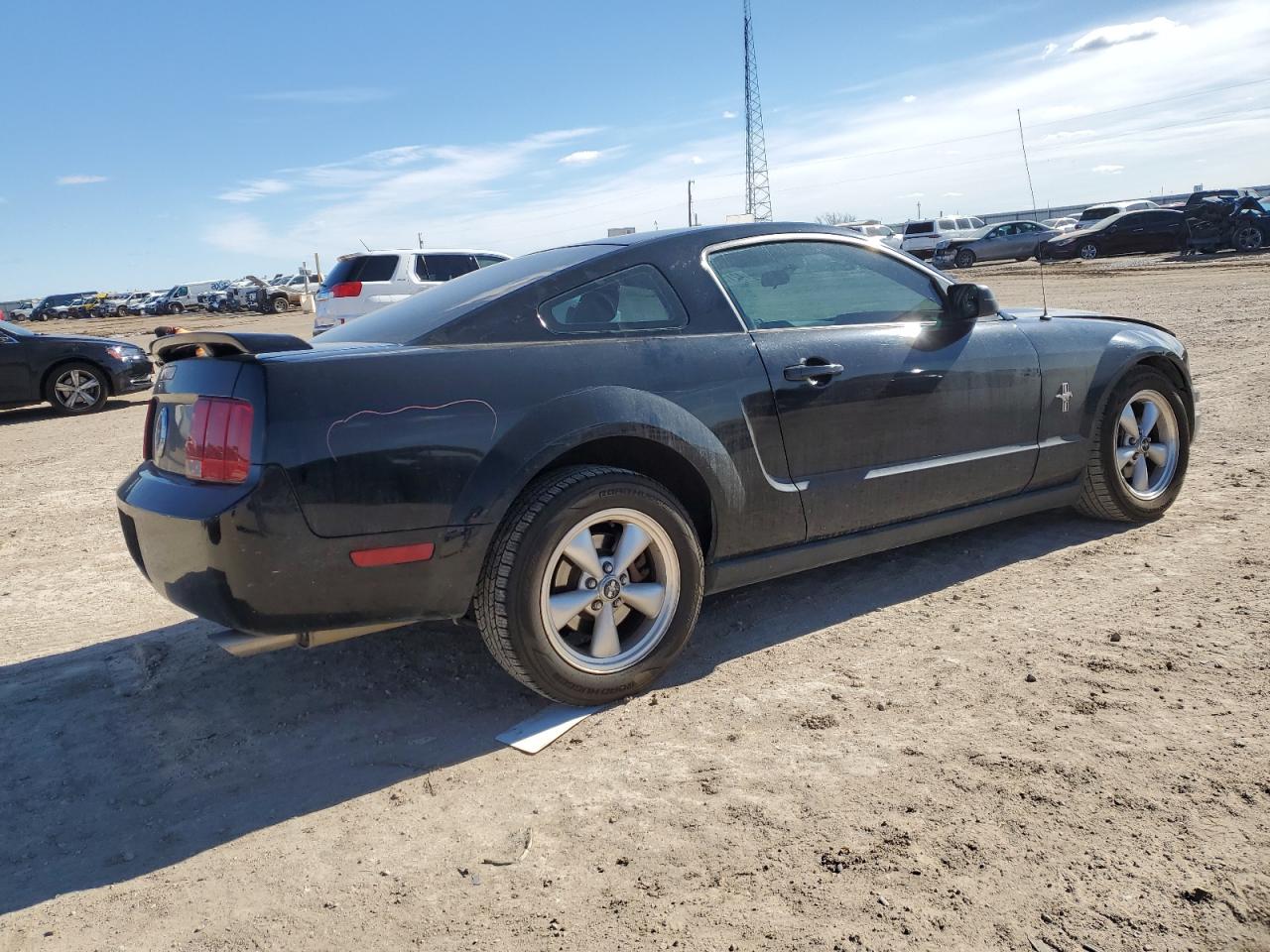 2008 Ford Mustang - Image 3