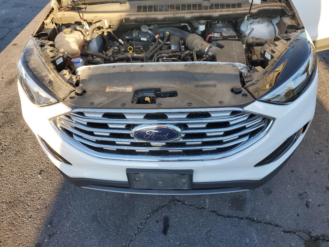 2022 Ford Edge - Image 12