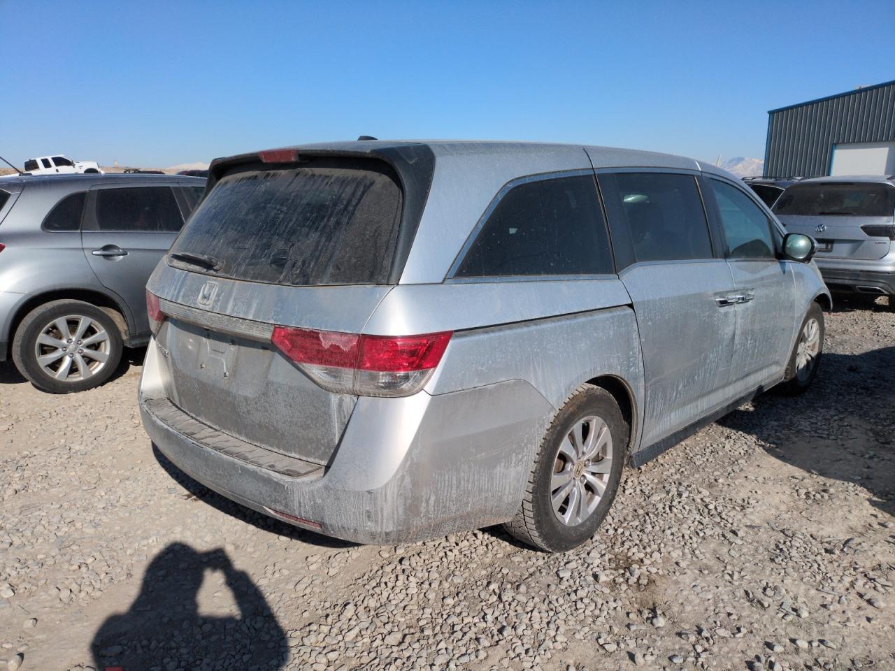 2015 Honda Odyssey - Image 3