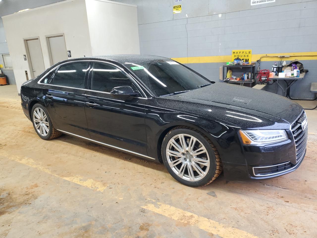 2016 Audi A8 - Image 4