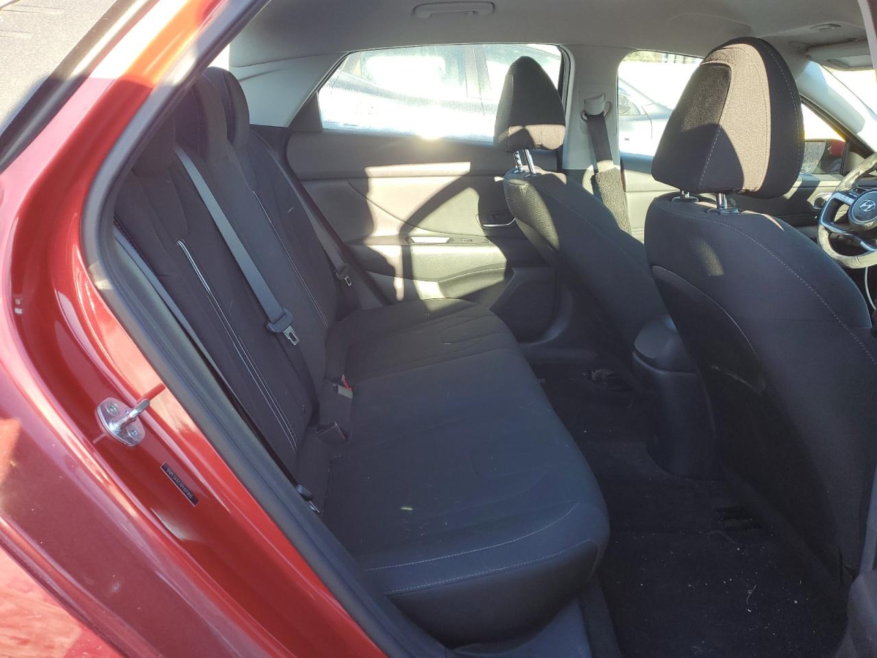 2023 Hyundai Elantra - Image 10