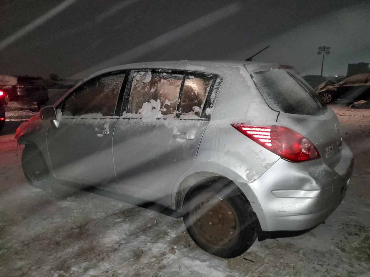 2012 Nissan Versa - Image 2