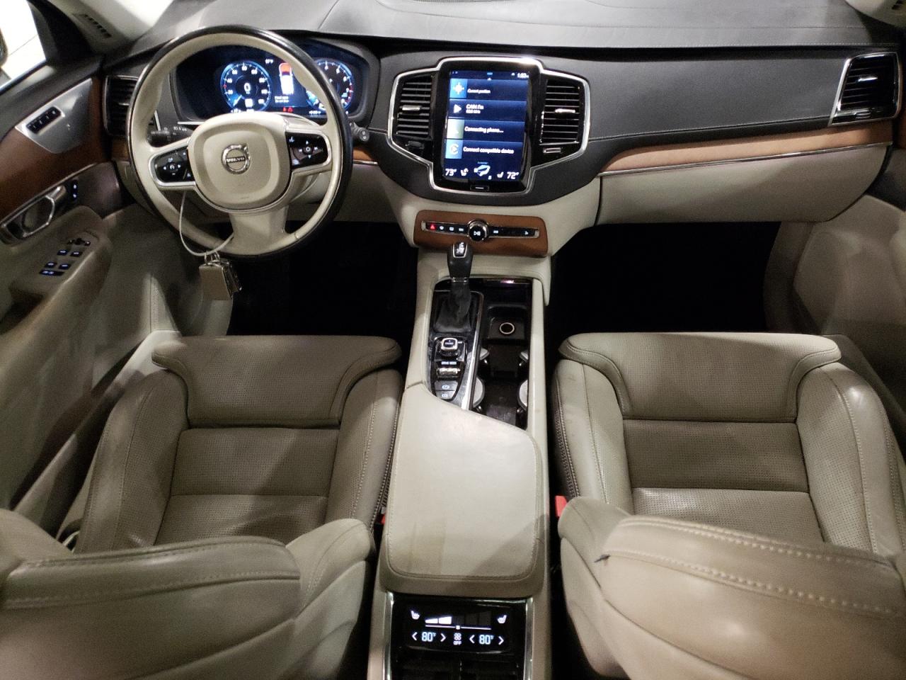 2017 Volvo XC90 - Image 8
