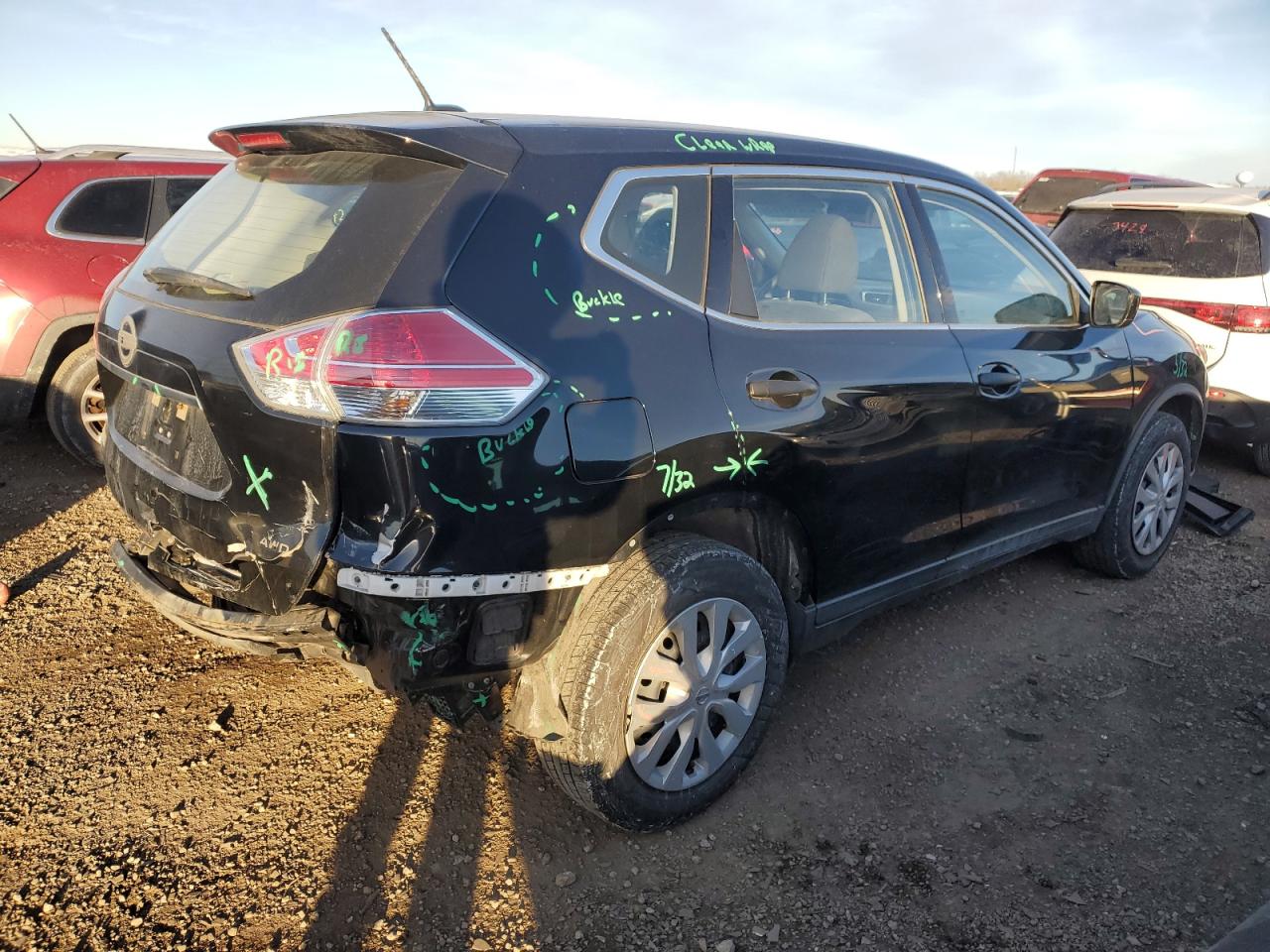2016 Nissan Rogue - Image 3