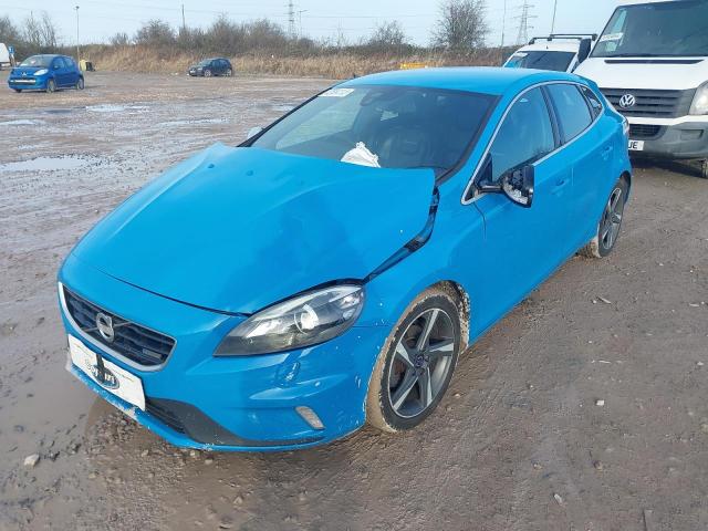 2013 VOLVO V40 D2 R DESIGN LUX NAV 5DR for sale at Copart BRISTOL