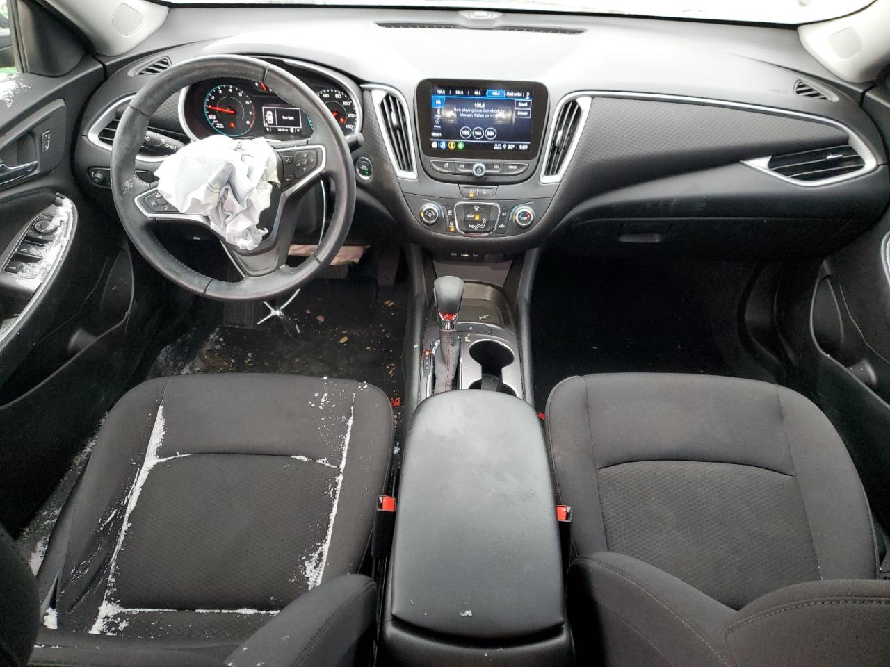 2022 Chevrolet Malibu - Image 8