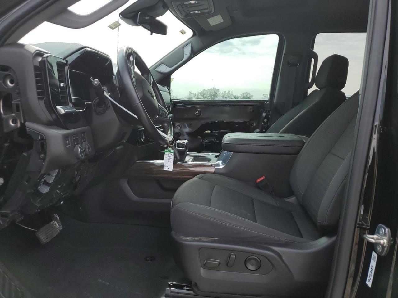 2023 Chevrolet Silverado - Image 7