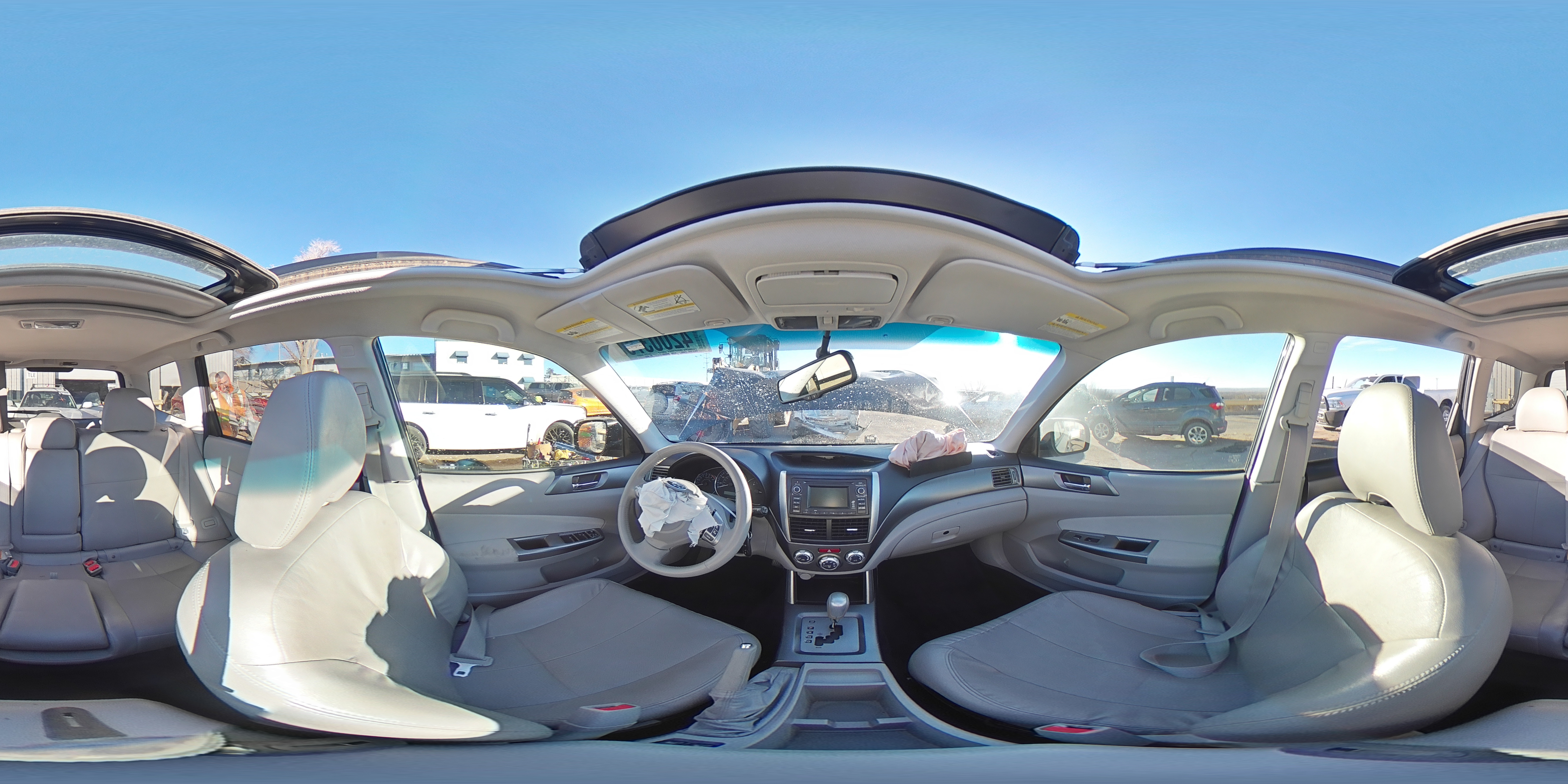 2013 Subaru Forester - Image 13