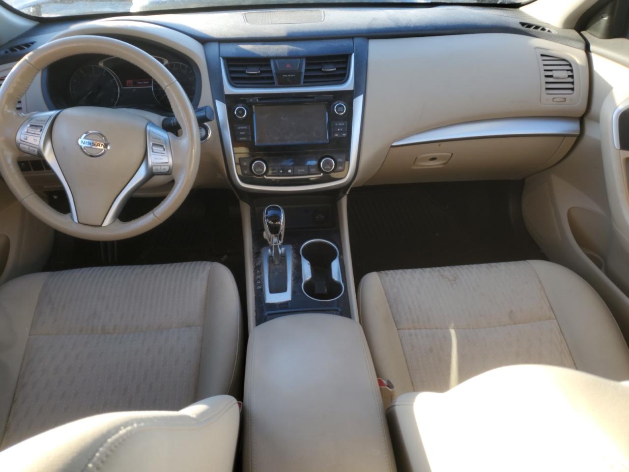 2018 Nissan Altima - Image 8