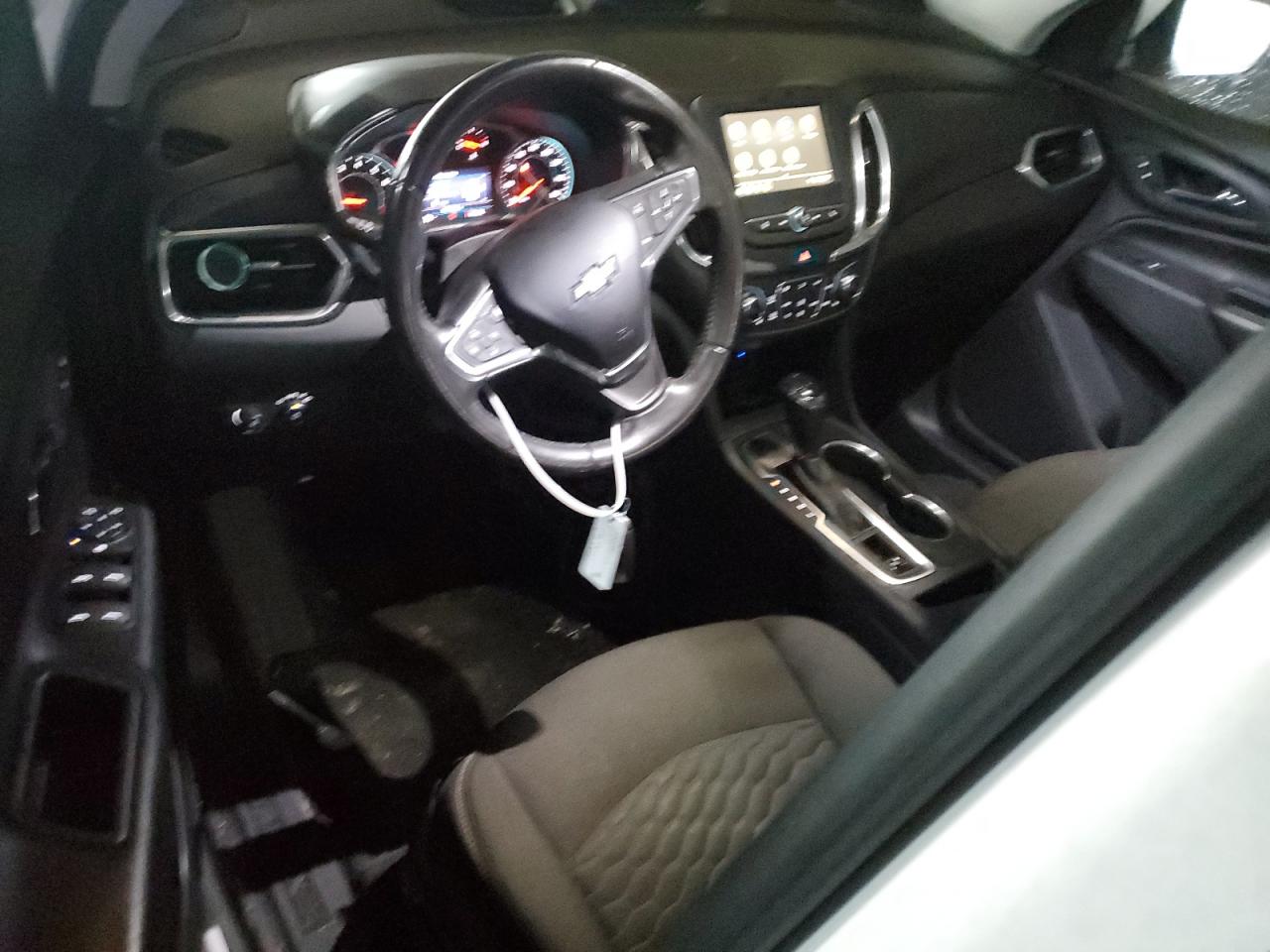 2019 Chevrolet Equinox - Image 8