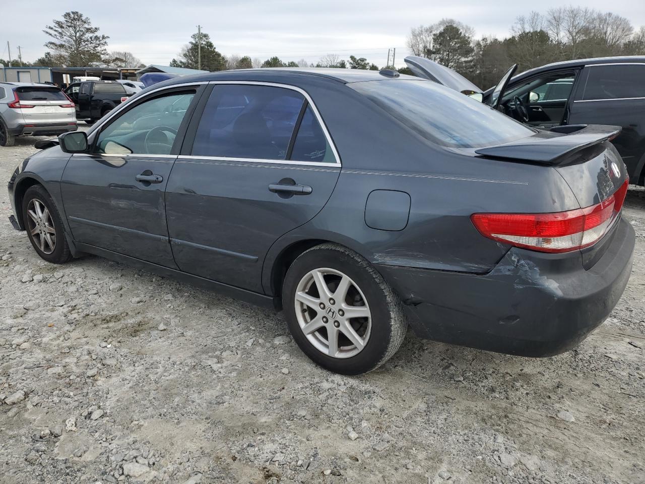 2004 Honda Accord - Image 2