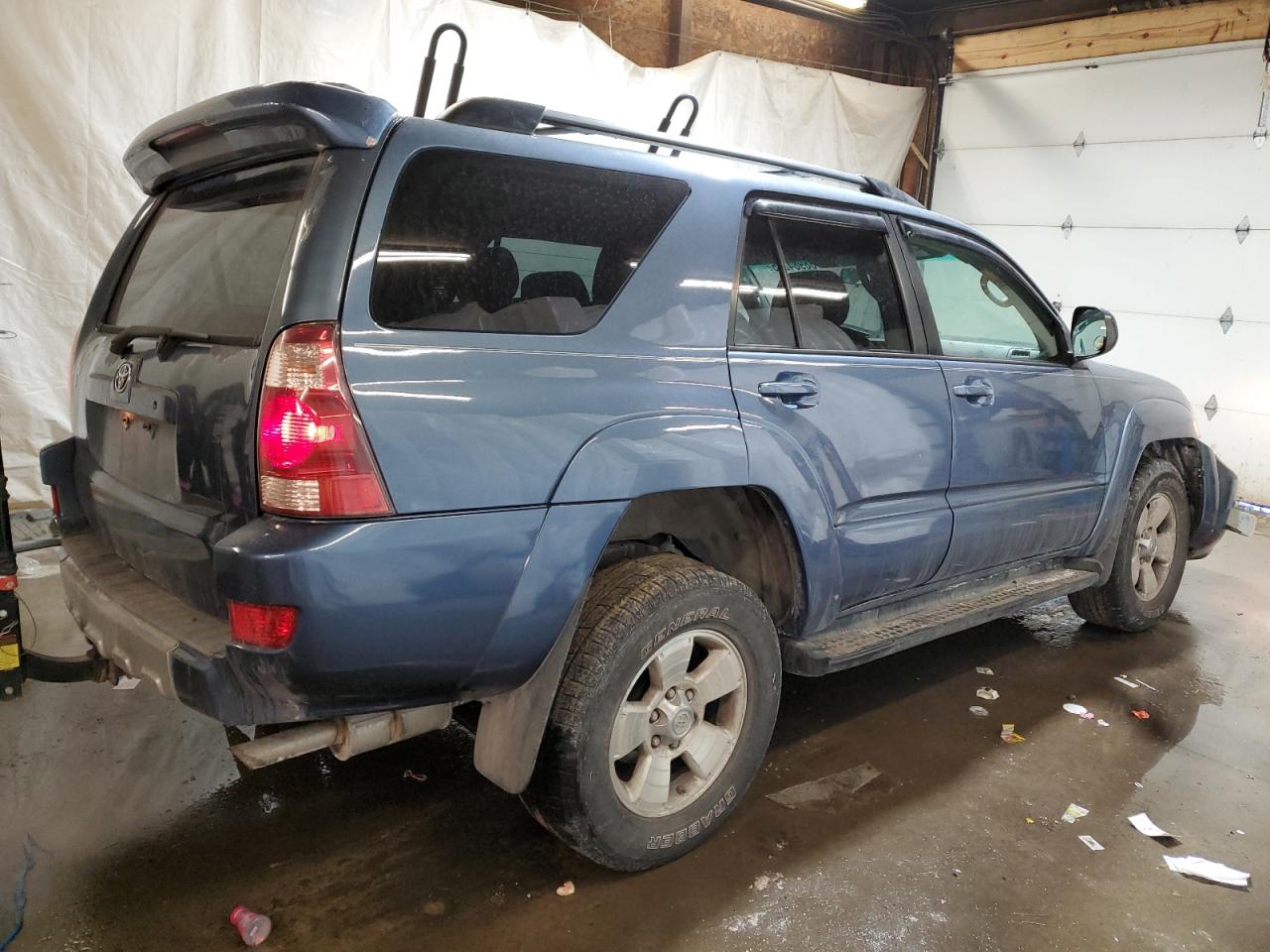 2004 Toyota 4Runner - Image 3