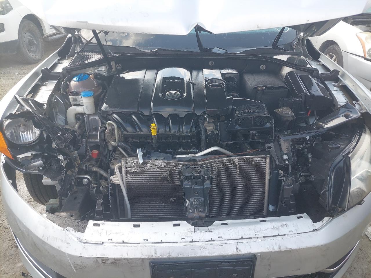 WVWCR7A34FC001213 - 2015 Volkswagen Passat - #89228145