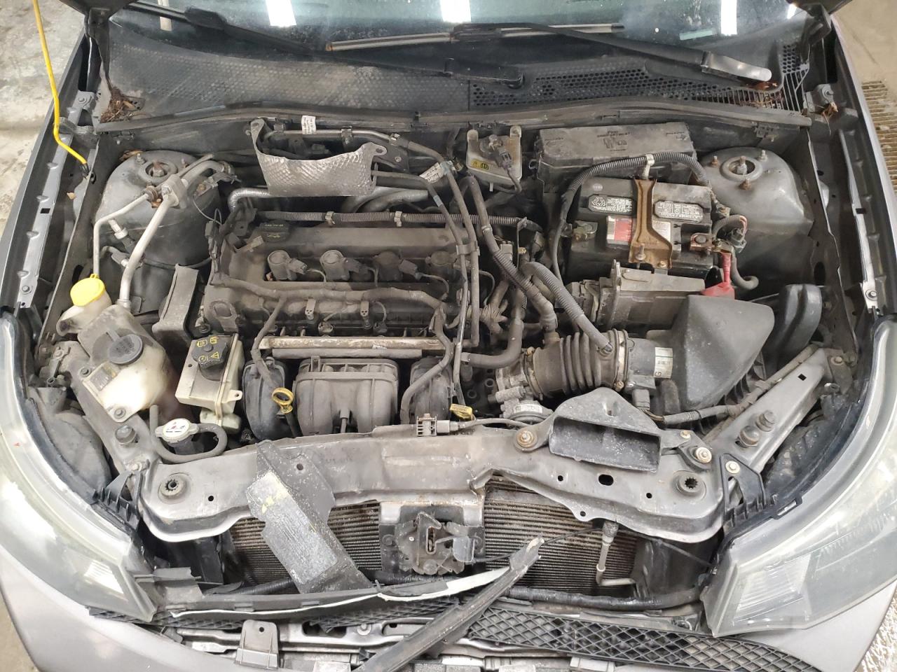 2010 Ford Focus - Image 11