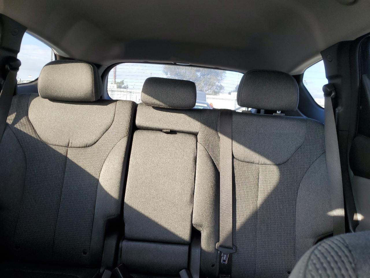 2019 Hyundai Santa Fe - Image 10